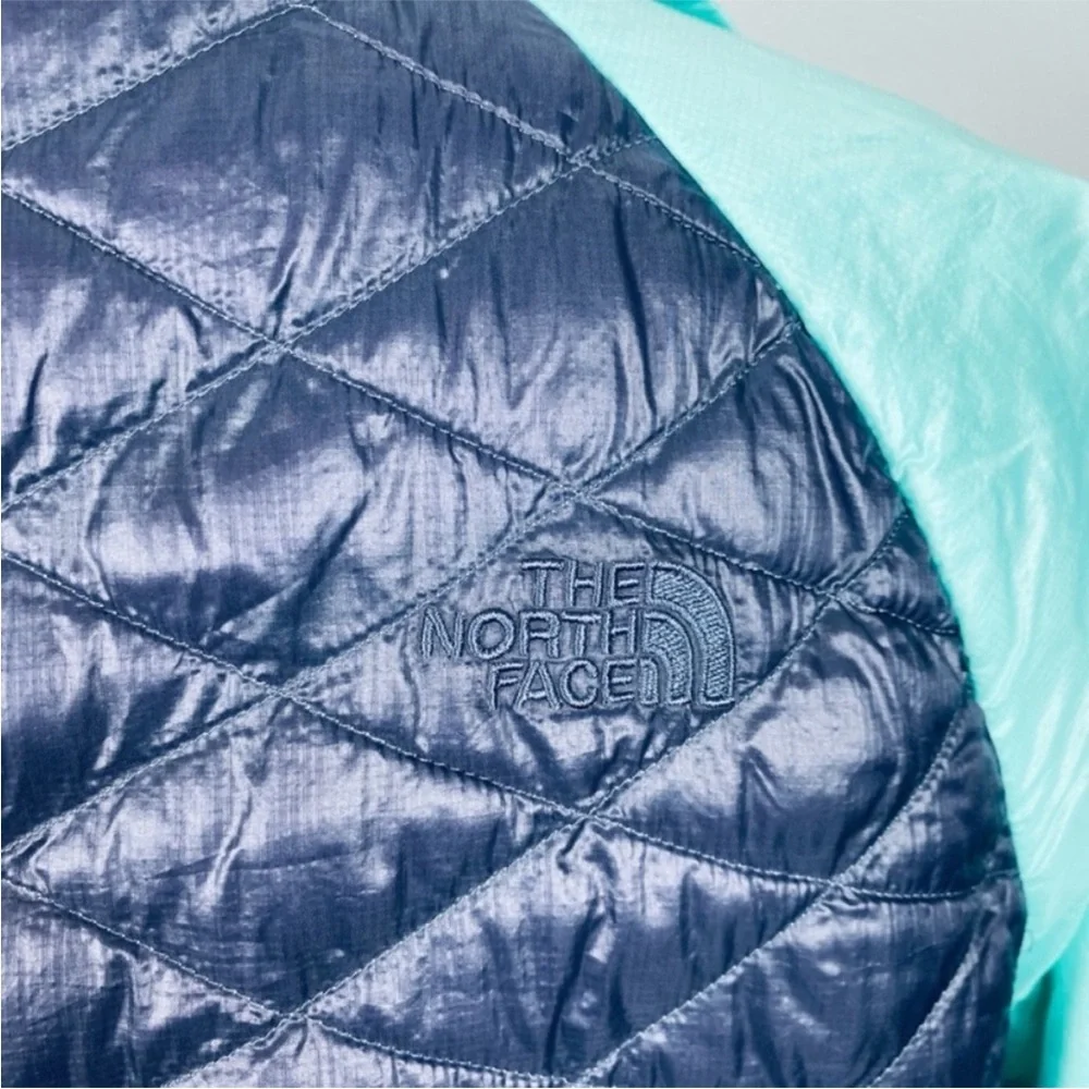 The North Face teal/navy blue primaloft waterproof jacket size small - Picture 7 of 12